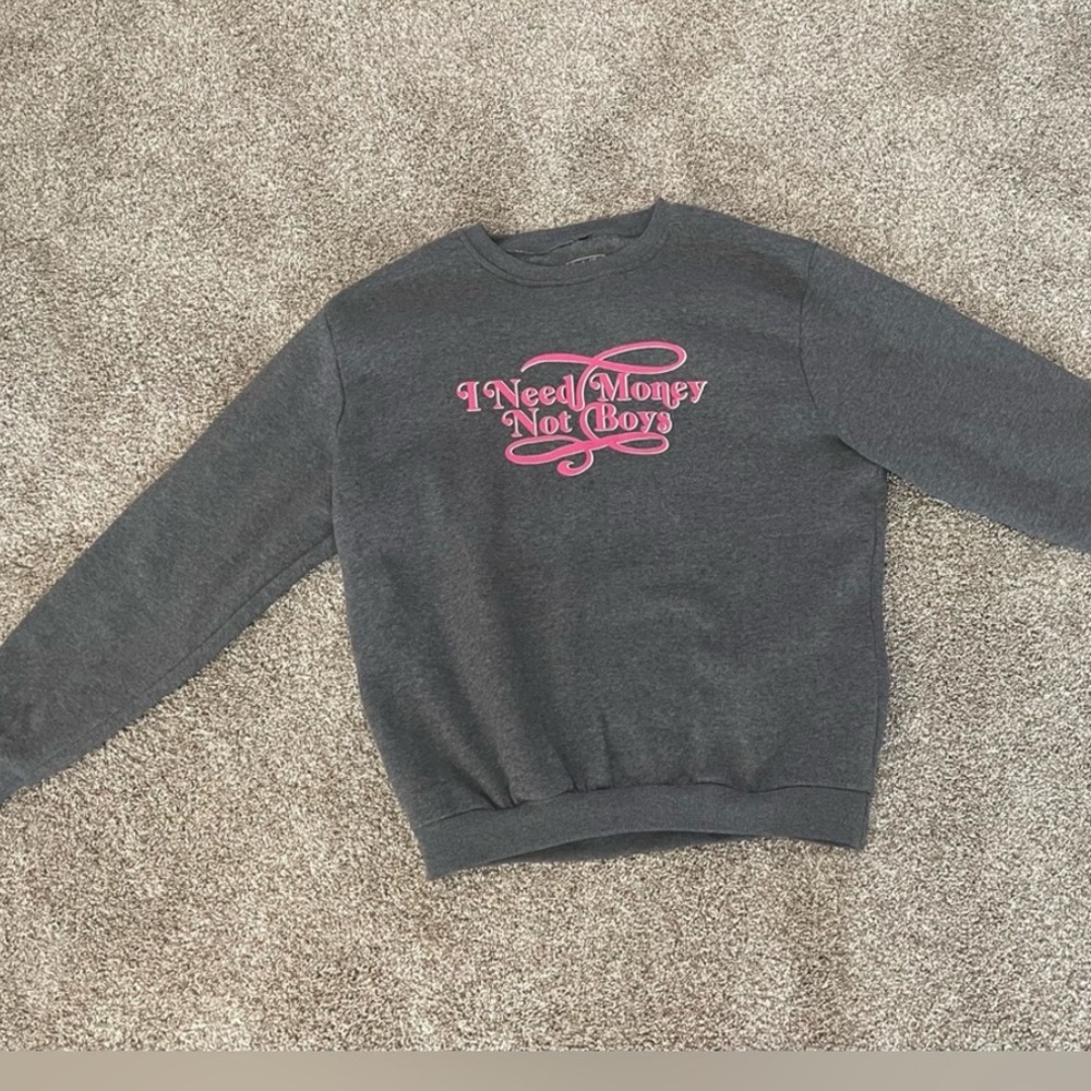 Grey Sweatshirt